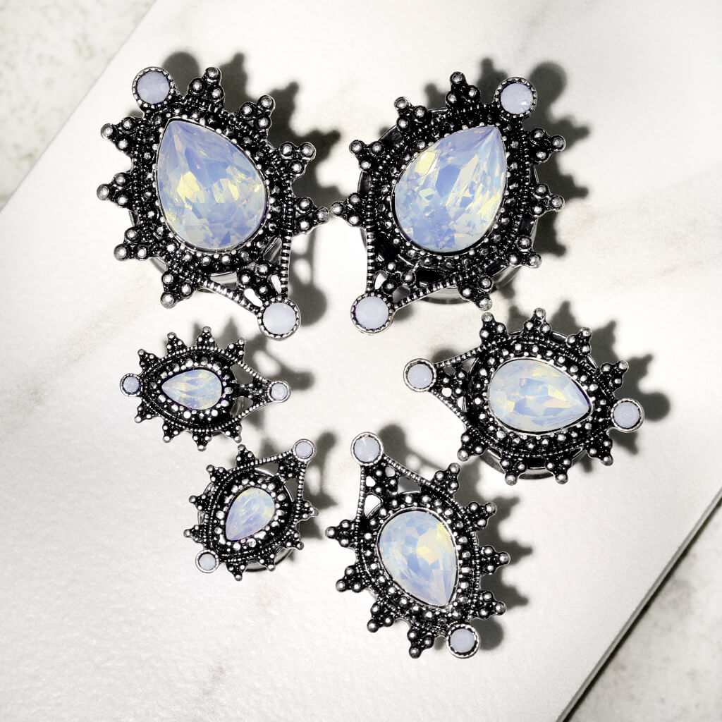 Plug kropla opal srebrny