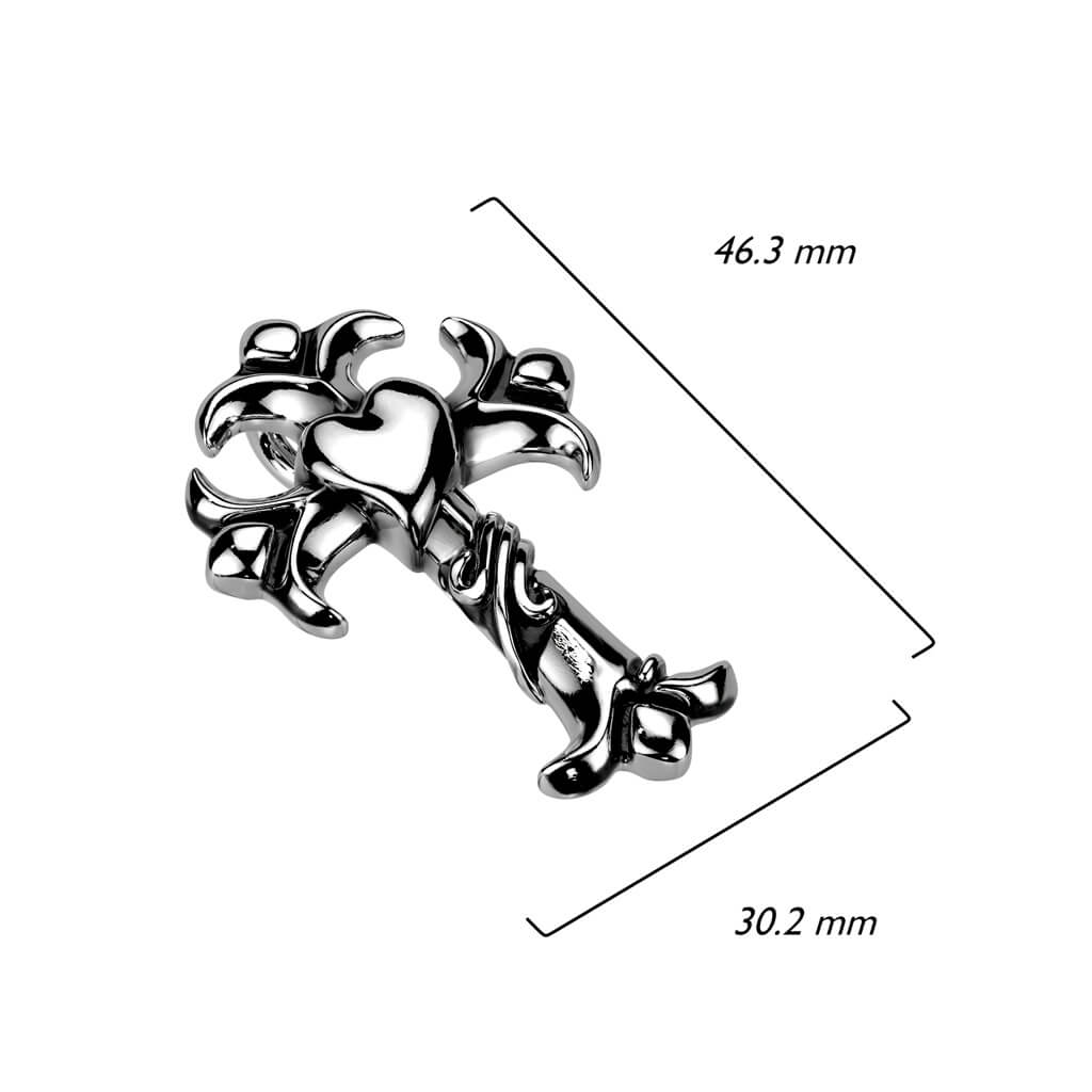 Cruz de plata con corazón