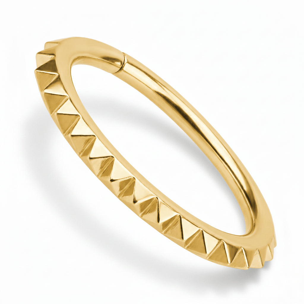 Titanium Ring Pyramid Spike Edge Clicker